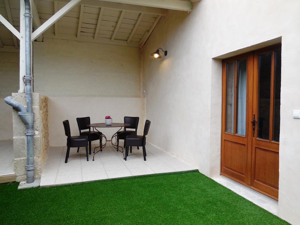 Hotel Le 23 Sauternes Bagian luar foto
